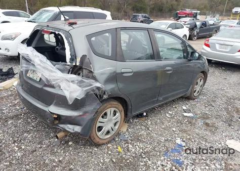 2011 Honda Fit z USA, uszkodzony, nr VIN JHMGE8H33BC007425